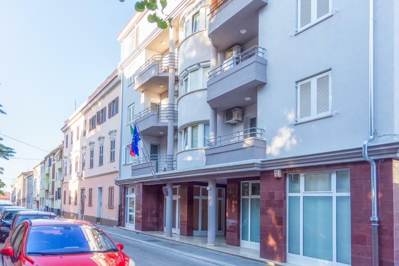 Apartment Monte Zaro プーラ エクステリア 写真
